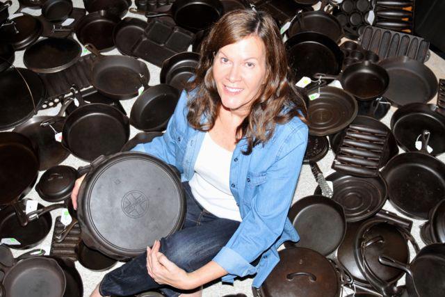 Mary with pans