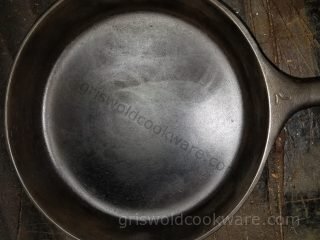 Vintage Victor by Griswold #9 Cast Iron Skillet Fully Marked Erie