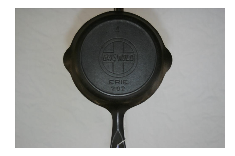 1930's Griswold #8 Cast Iron Skillet with Large Block Logo and