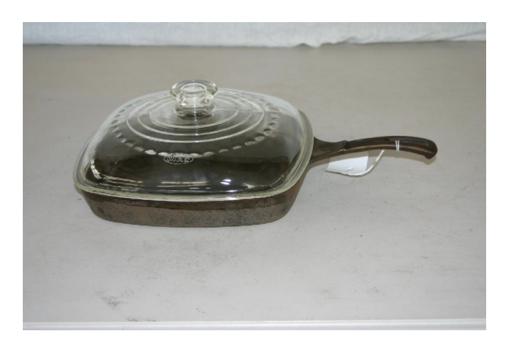 wagner ware square skillet cast iron pan fry frying skillet thumb rest glass lid cover price how much value cost