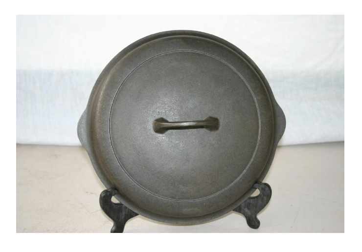 This Vintage Cast-Iron Skillet Costs ,000. Yes, Really.