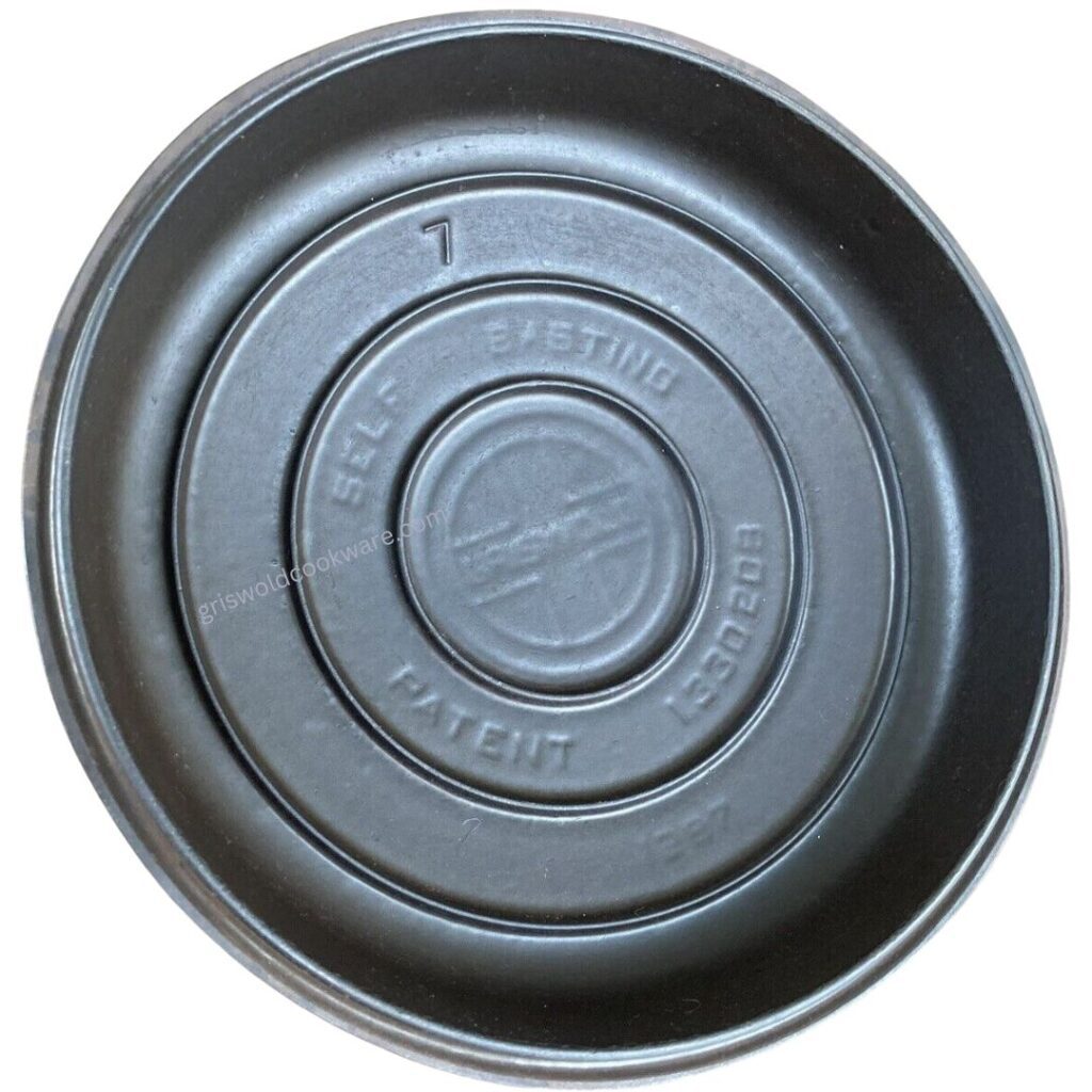 griswold vintage cast iron dutch oven cover lid small logo 7 clean easy self basting 1098 patent 1387